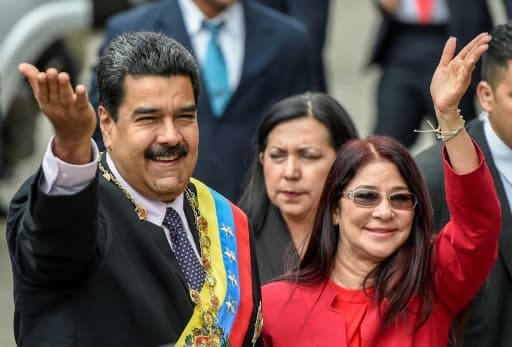 Le président vénézuélien Nicolas Maduro (G) et son épouse Cilia Flores, le 15 janvier 2017 à Caracas Le président vénézuélien Nicolas Maduro (G) et son épouse Cilia Flores, le 15 janvier 2017 à Caracas