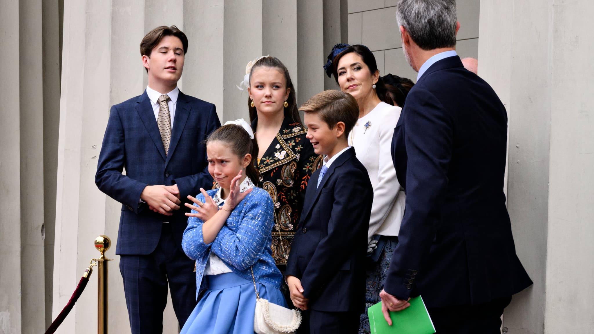 Frederik et Mary du Danemark avec leurs 4 enfants, Christian, Josephine, Vincent et Isabelle en 2022. Frederik et Mary du Danemark avec leurs 4 enfants, Christian, Josephine, Vincent et Isabelle en 2022.