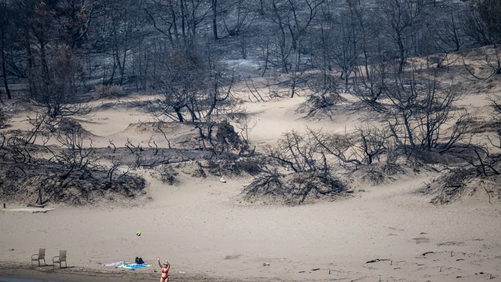 Les dégâts de l'incendie à Rhodes, le 27 juillet 2023 Les dégâts de l'incendie à Rhodes, le 27 juillet 2023