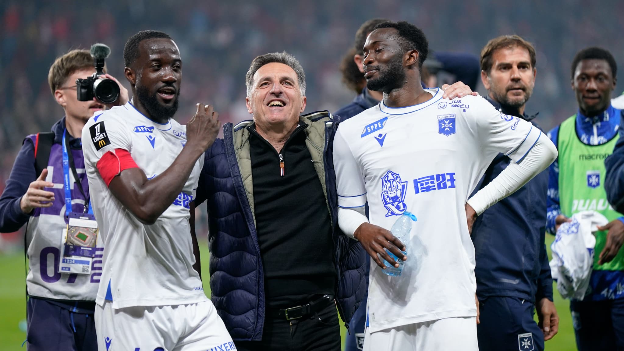 Después de la permanencia de AJ Auxerre en la Ligue 1, Pélissier establece sus condiciones para quedarse la temporada…