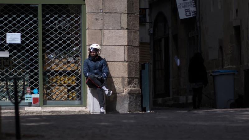 Cette interdiction de circulation a été prise après de nombreuses plaintes et doléances de riverains et commerçants pour les nuisances occasionnées