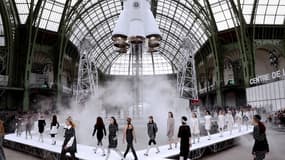 Le défilé Chanel Automne-Hiver 2017-2018.