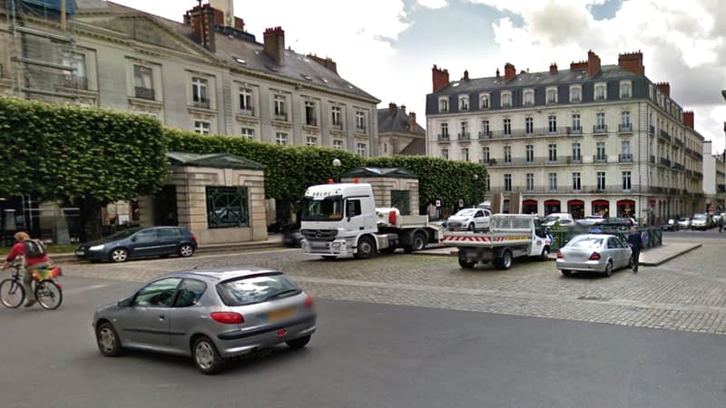 Les lycéens s'étaient donné rendez-vous sur cette place, en centre-ville.