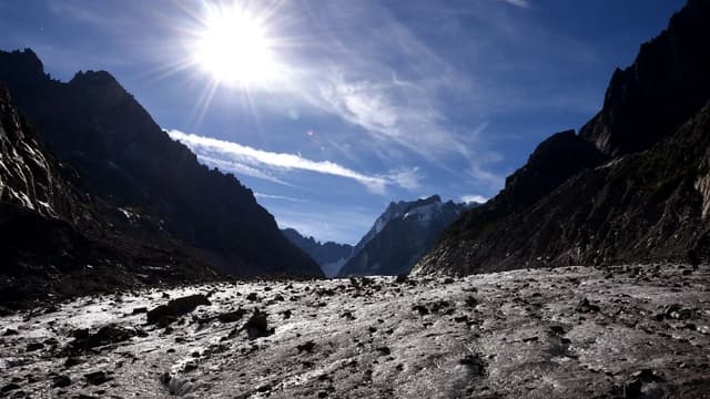 Jeudi, trois alpinistes français d'une même cordée sont morts sur le secteur des Dômes de Miage, à environ 3.600 mètres d'altitude.
