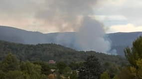 Deux incendies sont en cours dans les Bouches-du-Rhône.