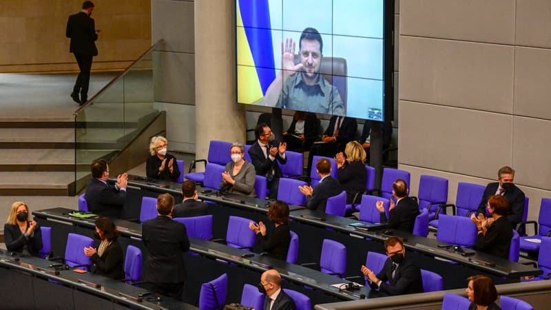 Guerre en Ukraine: Zelensky appelle devant le Bundestag allemand à abattre le nouveau 
