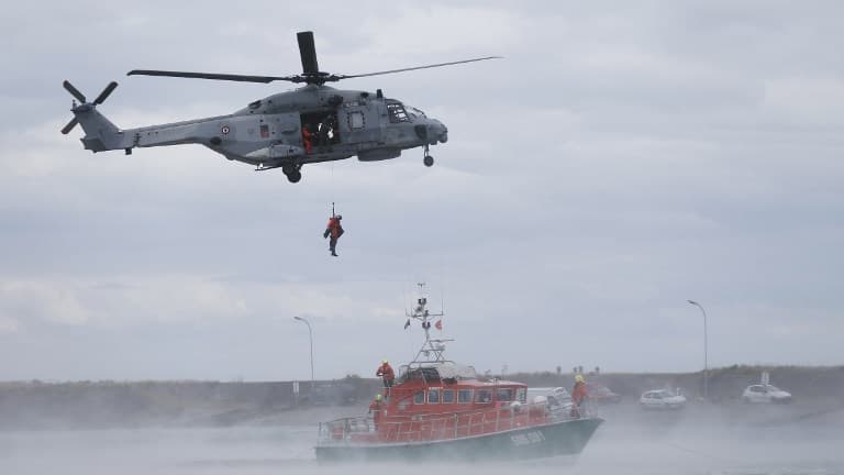 Les membres de la Société nationale de sauvetage en Mer (SNSM) en démonstration de sauvetage (image d'illustration)