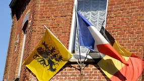 Des élus frontaliers du Nord militent pour l'apprentissage du Flamand à l'école