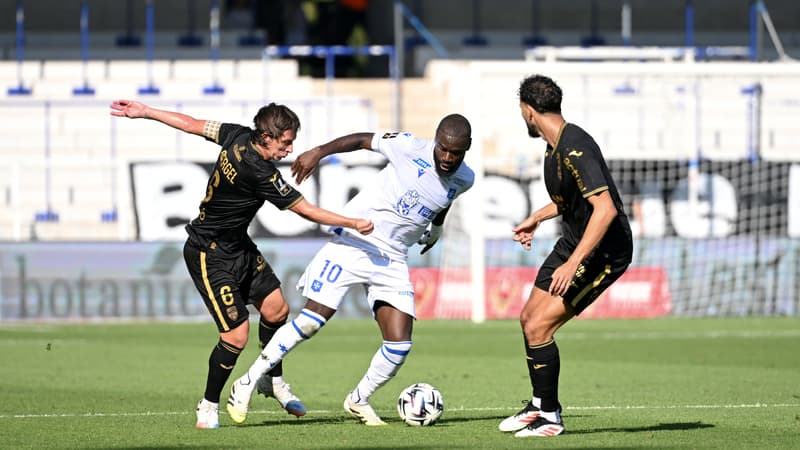 Auxerre-Lorient: "Il aurait dÃ» tirer", imbroglio autour de la dÃ©signation du tireur du...