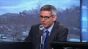 "Pour être mieux payés, les Français doivent travailler plus", juge le directeur de campagne de François Fillon