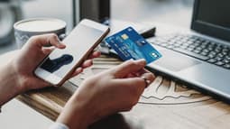 Des clients de plusieurs banques françaises ont reçu un message d'alerte pour des erreurs de paiement (photo d'illustration).