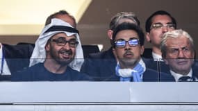Mohamed bin Zayed Al Nahyan et Mansour bin Zayed Al Nahyan lors de la finale de la Ligue des champions 2023. 