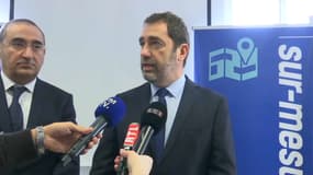 Christophe Castaner a estimé que l'incendie du domicile breton de Richard Ferrand était "une menace à la démocratie"