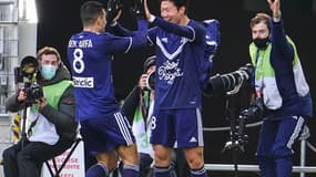 Hwang félicité par Ben Arfa