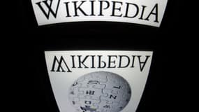 Le NFT de la première page de Wikipédia s'est arraché aux enchères 