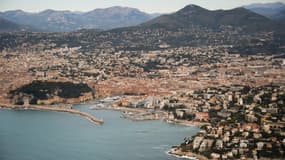 Vue aérienne de la ville de Nice.