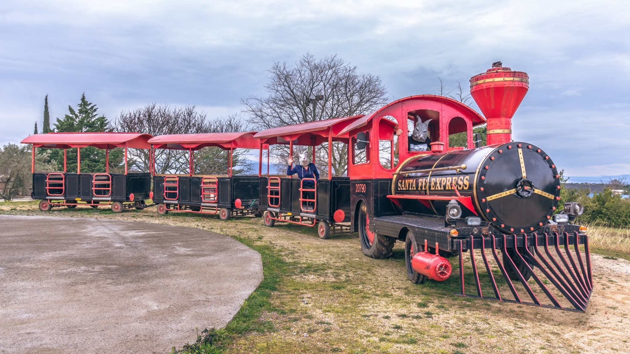 Parc d'attraction Gacy Land