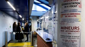 Une photo montre l'entrée de la section du tribunal pour enfants du palais de justice de Bobigny, dans la banlieue nord-est de Paris, le 15 janvier 2024. 