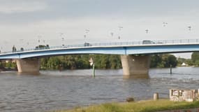 Le pont Jean Jaurès, à Elbeuf