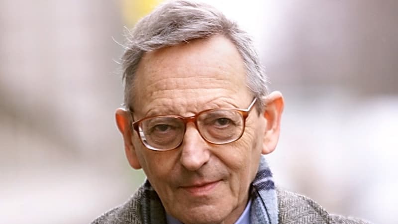 Le biologiste François Gros, ici en 1999 à Paris