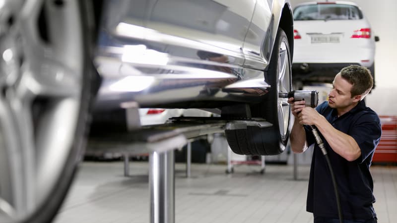 Trouvez le meilleur garagiste et entretenez votre voiture avec Vroomly