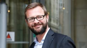 Le député européen Jérôme Lavrilleux à l'entrée du pôle financier le 15 juin 2015 à Paris