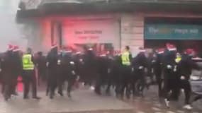 Les supporters des Rangers dans les rues de Glasgow avant la finale de la Coupe de la Ligue, le 15 décembre 2024.