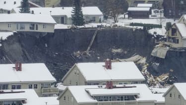 Des maisons emportées à Gjerdrum en Norvège le 30 décembre 2020.