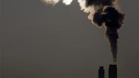 Un rapport de l'Agence européenne pour l'Environnement (AEE) évalue la pollution de l'air en Europe à plus de 100 milliards d'euros de dommages sur la santé et l'environnement. Les coûts ont été évalués entre 200 et 300 euros par citoyen, selon l'étude qu