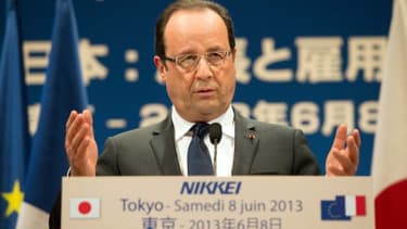 François Hollande a une nouvelle fois loué les mesures économiques japonaises tournées vers la croissance.