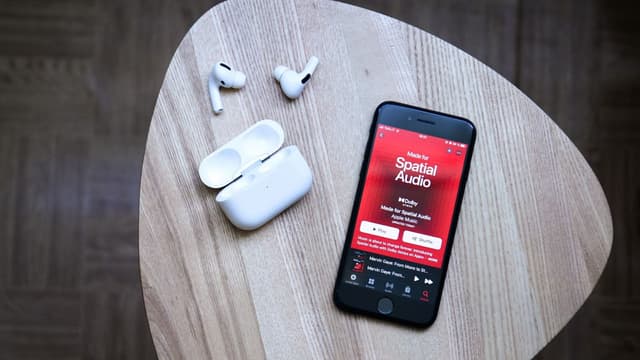 Écoutez vos titres favoris ou que vous soyez avec Apple Music, en ce moment 1 mois offert !