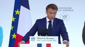 Emmanuel Macron: "Notre armée doit être durcie, s'appuyer sur une réserve plus puissante, plus nombreuse, mieux équipée, mieux formée"