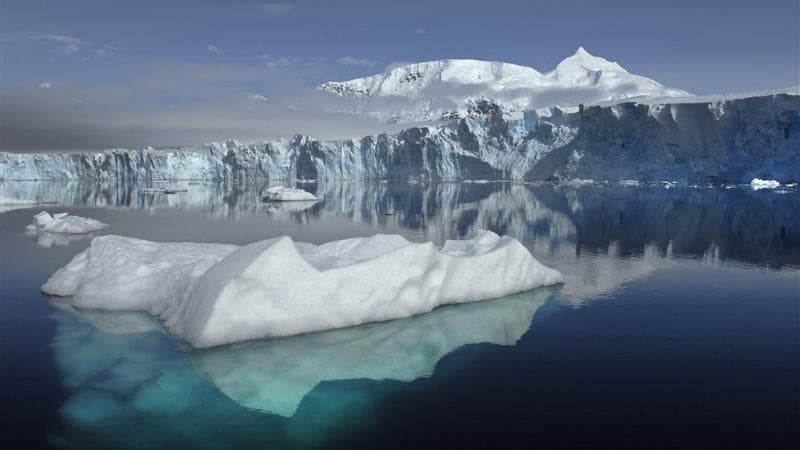 Fonte des glaces, dans l'Antarctique. Photo d'illustration