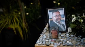 Hommage à Hervé Neau, maire de Rezé, en Loire-Atlantique, qui s'est suicidé, le 12 février 2022 devant l'hôtel de ville de Rezé