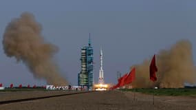 Le centre spatial chinois de Jiuquan, dans le désert de Gobi, dans le nord-ouest du pays. Une fusée chinoise "Longue Marche" a placé samedi en orbite une capsule spatiale "Shenzhou 9" avec à son bord trois taïkonautes, dont pour la première fois une femme
