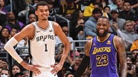 Victor Wembanyama et LeBron James lors du match de NBA entre les San Antonio Spurs et les Los Angeles Lakers - 23/02/2024