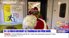 Essonne: le RER B devient le traîneau du Père Noël