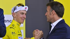 Tadej Pogacar et Emmanuel Macron à Hautacam le 17 juillet 2025