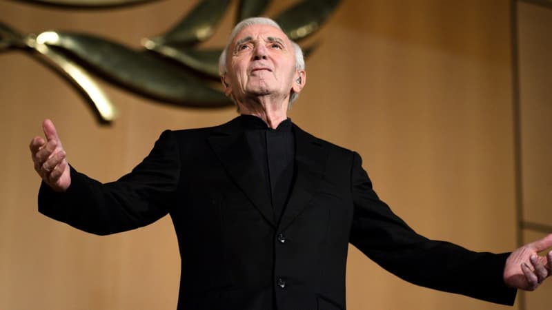 Charles Aznavour est mort ce lundi 1er octobre à l'âge de 94 ans 