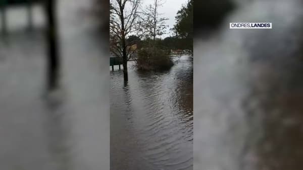 Le parking d'une résidence d'Ondres. 