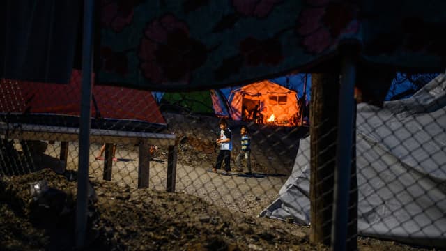 Des enfants dans le camp de Samos en Grèce en novembre dernier.