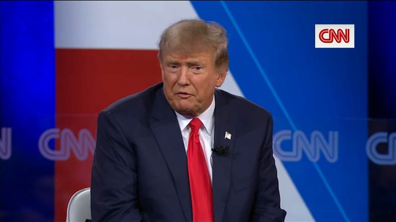 Donald Trump, le 10 mai 2023 lors d'un échange dans le New Hampshire avec des électeurs, modéré par la chaîne CNN