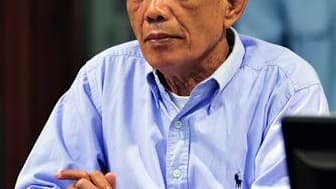 Kaing Guek Eav dit "Douch", ancien chef du centre de torture S-21, a été condamné à 35 ans de prison par le tribunal mixte chargé de juger les crimes du régime khmer rouge. Douch, qui était jugé à Phnom Penh, a été reconnu coupable de meurtre, torture et
