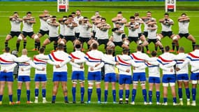 Les All Blacks exécutent leur haka avant le test-match France-Nouvelle-Zélande (40-25), le 20 novembre 2021