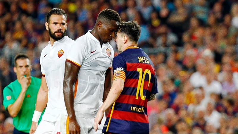 Mapou Yanga-Mbiwa et Lionel Messi