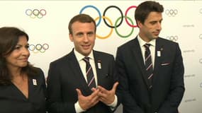 JO: "La France est prête, elle les attend", dit Emmanuel Macron