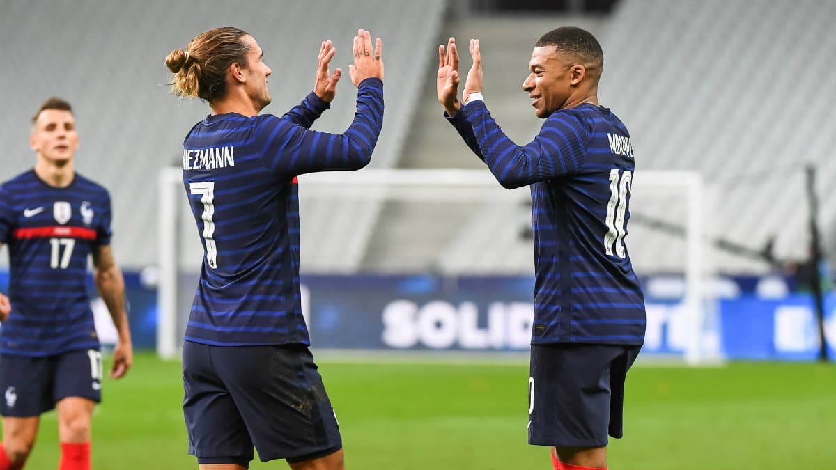 Equipe De France En Direct La Compo Probable Des Bleus Face A La Suede Avec Mbappe