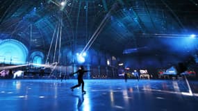 A la nuit tombée, le Grand Palais des glaces se transforme en dancefloor.