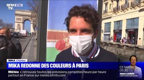 Mika redonne des couleurs à Paris - 01/03