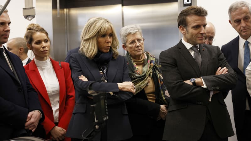 Thiphaine Auzière ( à gauche) avec sa mère Brigitte Macron et son beau-père Emmanuel Macron
